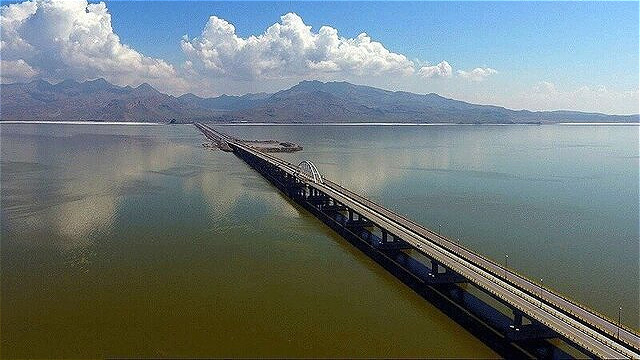 ۳۲ درصد حق آبه دریاچه ارومیه محقق شده است 