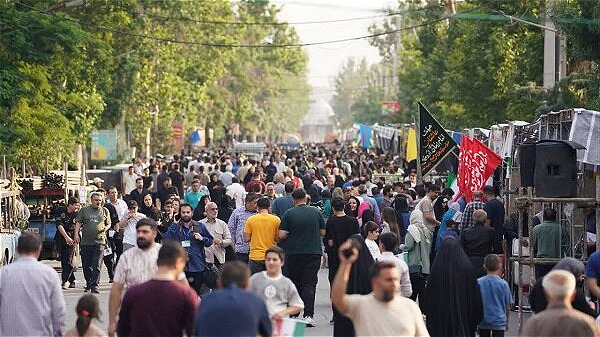 حضور باشکوه مردم ارومیه در تجمع غدیر