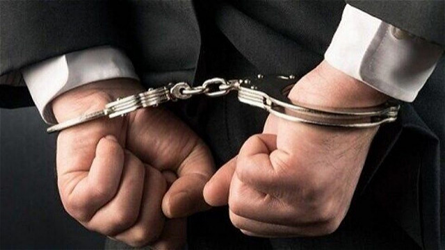 ۸ نفر از کارمندان گمرک سرو و پیرانشهر به اتهام قاچاق دستگیر شدند 