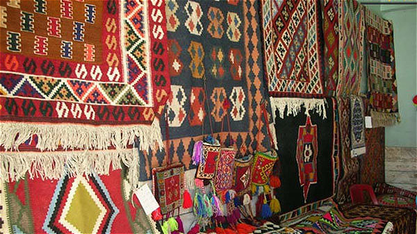 صادرات ۹میلیون دلاری صنایع‌دستی آذربایجان غربی