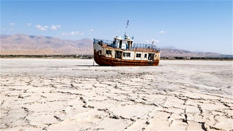 بهره برداری از تونل انتقال آب به دریاچه ارومیه تا پایان امسال به شرط تامین اعتبار