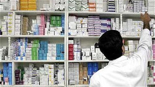 بیمه سلامت بیش از ۳۳۰۰ میلیارد ریال به داروخانه های آذربایجان غربی پرداخت کرده است