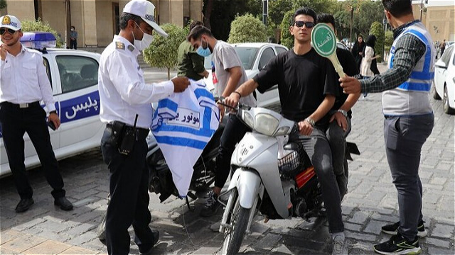 طرح ویژه برخورد پلیس با تخلفات موتورسیکلت سواران در آذربایجان غربی