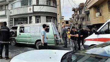 خرابی باتری خودرو دلیل اتش سوزی سرویس دانش آموزان ارومیه