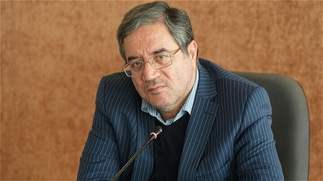  استاندار آذربایجان غربی با رهبر معظم انقلاب بیعت کرد