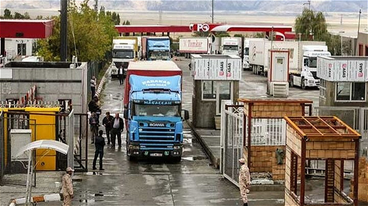  بیش از ۱۹۳ هزار ناوگان باری از مرز بازرگان تردد کرده اند