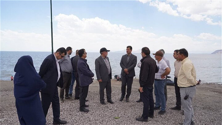  از ظرفیت دریاچه ارومیه در راستای توسعه اقتصادی و گردشگری استفاده شود