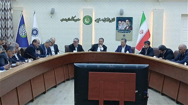 نظام بانکی آذربایجان غربی از واحدهای تولیدی حمایت کند