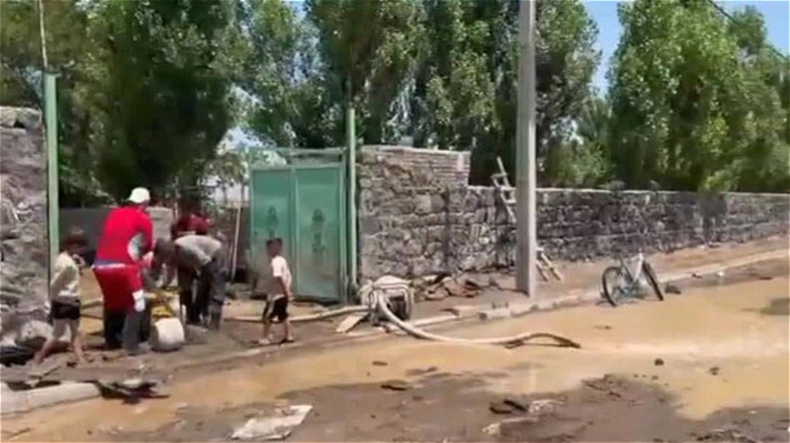جاری شدن سیلاب در منطقه بورالان ماکو