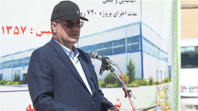 مسیر توسعه صنعتی به سمت تکمیل زنجیره‌های تولید حرکت کند 