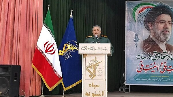 ظرفیت معتمدان و عشایر در مقابله با جنگ شناختی تقویت شود