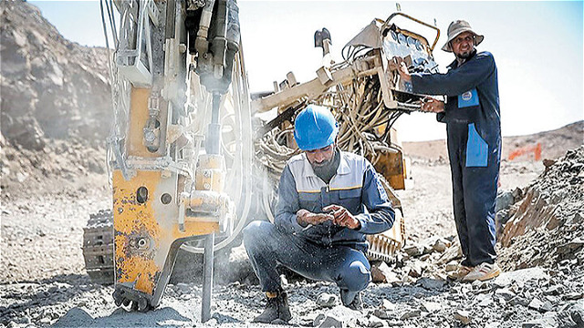 بیش از 400 معدن فعال در آذربایجان غربی وجود دارد